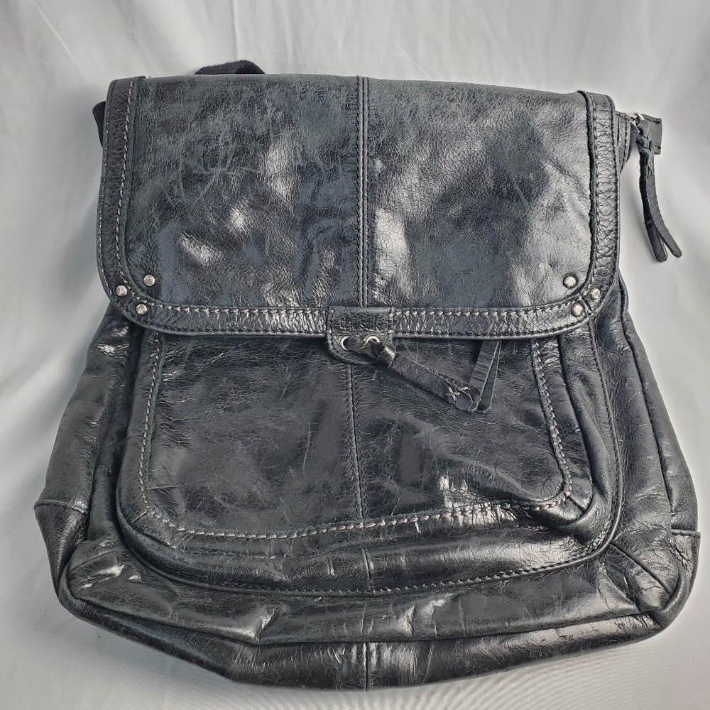 The Sak Ventura Convertible Leather backpack Pursw